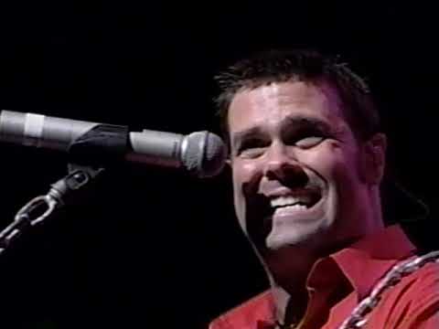 VINTAGE MONTGOMERY GENTRY - YOU DO YOUR THING TOUR supporting BROOK& DUNN 10 15 2004  CHARLOTTE, N C