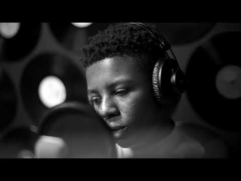 WIREZ: Nizzy L - Do It On A Bike #Special