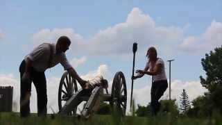 preview picture of video 'Test firing cannon at Fort Saskatchewan'
