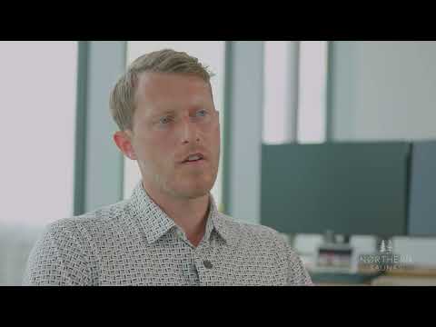 Auroom Saunas – Wood Quality & Essences: Crafting the Ultimate Sauna Experience