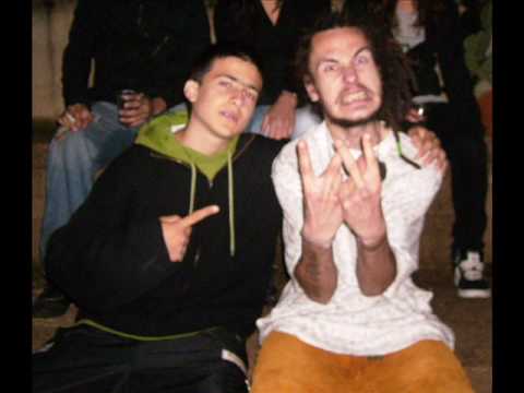 kostur  aka  skeletor  nema  da  molsime.wmv