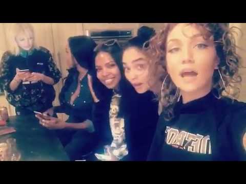 Star Cast- Brittany, Jude, Ryan, Amiyah and Caroline  hanging out