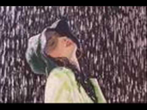 Trio Lescano-Camminando Sotto la Pioggia-(Walking in the Rain) 1941