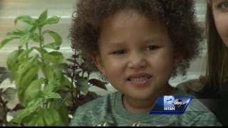 Family wins health contest, gets lunch with Donald Driver