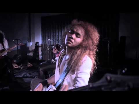 GRIBS - Saling Percaya (Official Video)