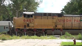 preview picture of video 'Union Pacific coal train on the Spine Line, Nevada, Iowa'