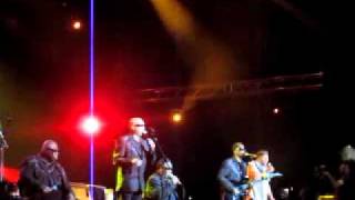 Blind Boys of Alabama &amp; Aaron Neville - People Get Ready live @ Bluesfest 2011