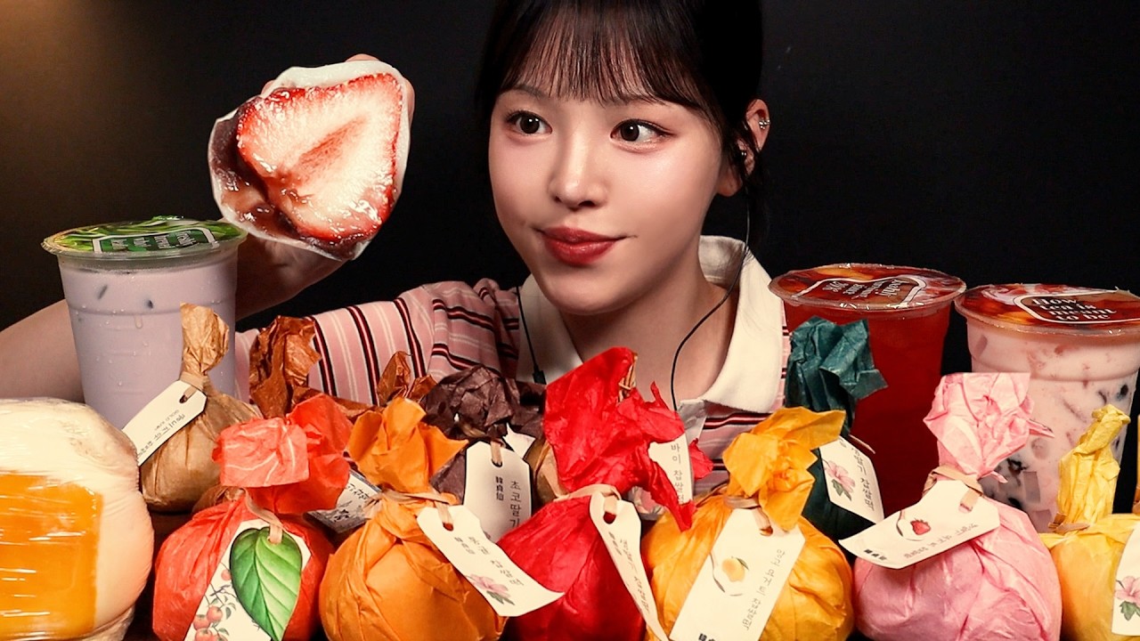 SUB)쫀득팡팡 과일 찹쌀떡 먹방!🍓생딸기 두바이 찹쌀떡 통망고 파인애플 샌드베이글까지 디저트파티 Frui
