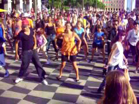Beat it flashmob Nice Michael Jackson 060909
