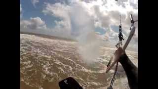 preview picture of video 'kitesurfing mablethorpe 04/06/2012'
