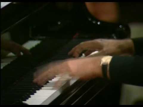 Mozart concerto 20 in d, K.466 - 1. Allegro (1of2) Gulda