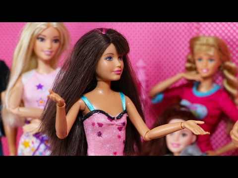 Life with Barbie Episode 23 - "The Sleepover"