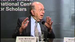 Human Rights Activism and the End of the Cold War: A Transnational History of the Helsinki Network