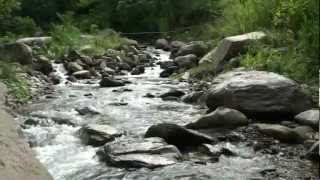 preview picture of video 'Small Waterfall in Loma Alta, Azacualpa Valle, Honduras'