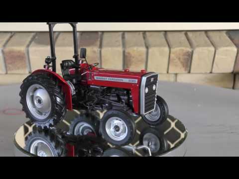 1:16 Scale Diecast Model Massey Ferguson 230 Tractor