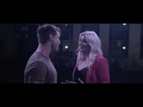 Demi Lee Moore & Bobby van Jaarsveld - Ek Weet Al Lankal