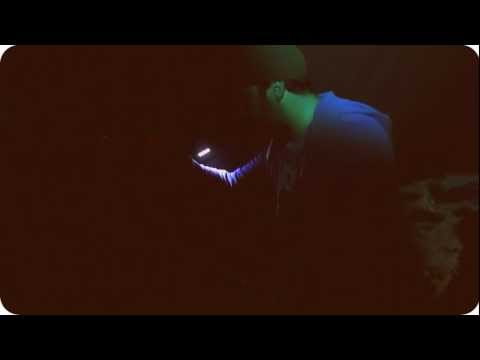 Mac Gyver ( from Stand High Patrol ) at the Control ! Conscious Reggae Session #8