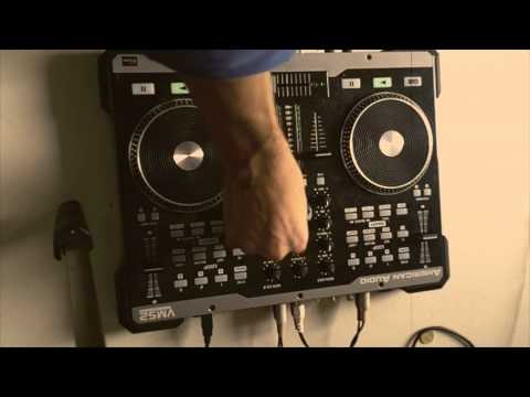 Justin Bieber vs Dada Life " Kick out the epic Justin Bieber" - ( FTB MASH UP 2012) HD