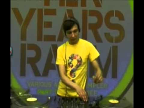 237 Showcase: Lega @ RTS.FM - 30.06.2010