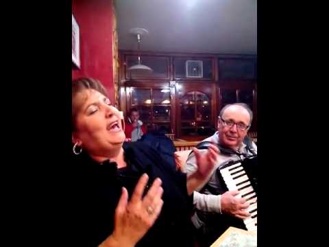 Hasiba Agić i Nijaz Hatić-Plastim suhu travu  Kafana Uranak