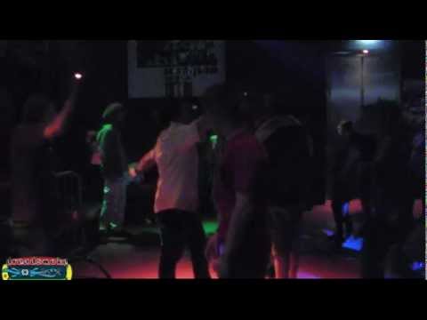 KING SHILOH ft red lion - dub stepping to africa pt2 @ het kasteel 30 juni 2012