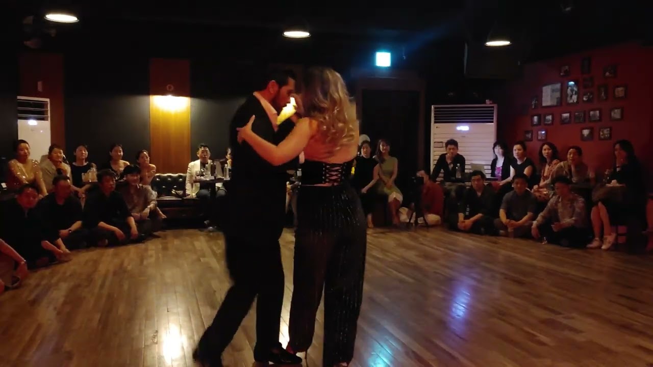 Video thumbnail for [Juan D'Arienzo, Alberto Echagüe - Con todo mi corazón] José Luis Salvo & Carla Rossi