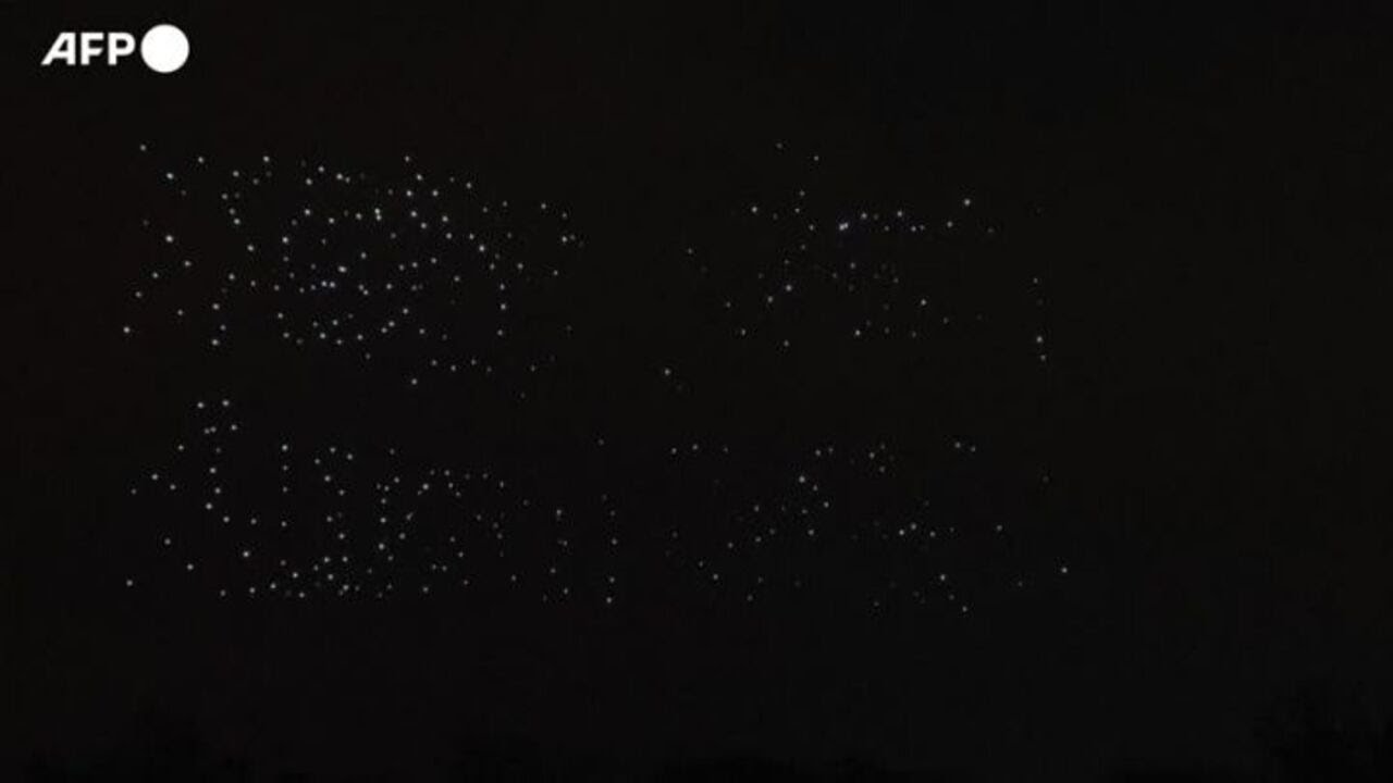 Lione si illumina per la Festa delle luci