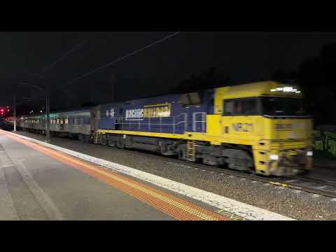 Pacific National NR21 1AM8 The Overland train Middle Footscray