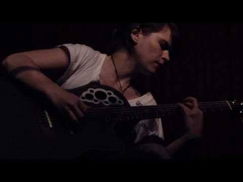 6/10 Kaki King - Tattoo Banter + Ahuvati (Acoustic) @ Hotel Cafe, Los Angeles, CA 11/02/10