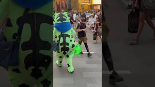 Download lagu Lompat Si Katak Lompat! mp3 Download lagu Lompat Si Katak Lompat! mp3