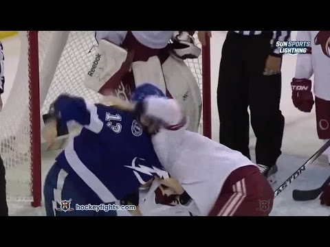 Connor Murphy vs Cedric Paquette Oct 28, 2014