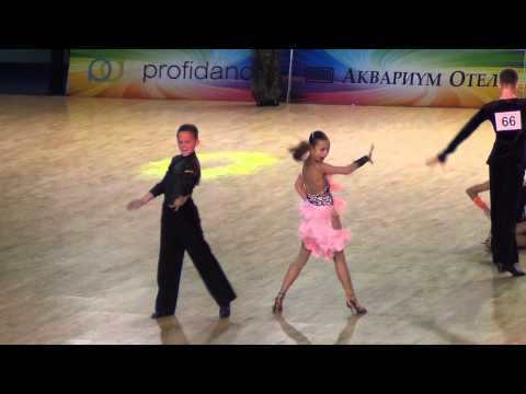 Быковский Сергей - Зенкова Милана, Pasadoble, final "Огни Москвы 2013"