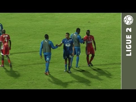 Chamois Niortais - Nîmes Olympique (2-1) - Le résumé (NIORT - NIMES) - 2013/2014