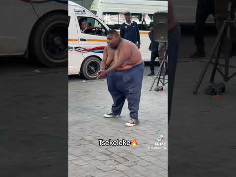 Tsekeleke best dencer #juliusmalema #kaizerchiefs #automobile #bbc