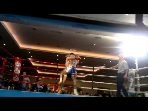 Darren Gayson vs Davy Phelan Muay Thai