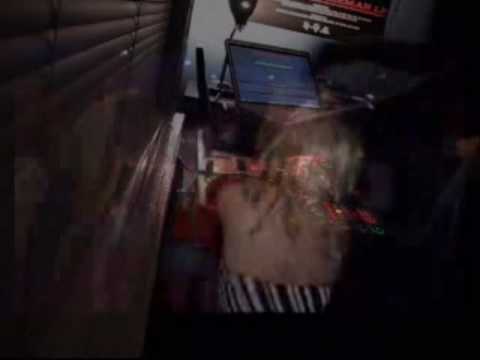 Dj EMRE vs. Hadise - Dumtek Tribal Remix