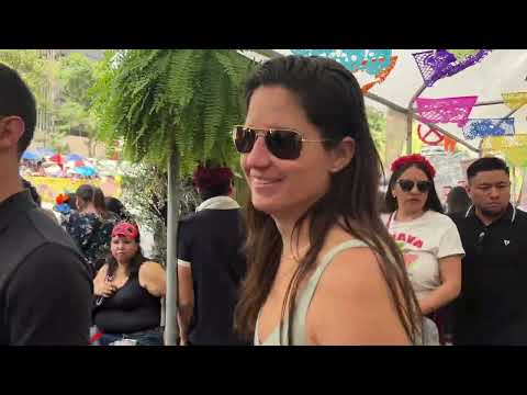 Historias de Una Colombiana and Con Sabor Colombiano 