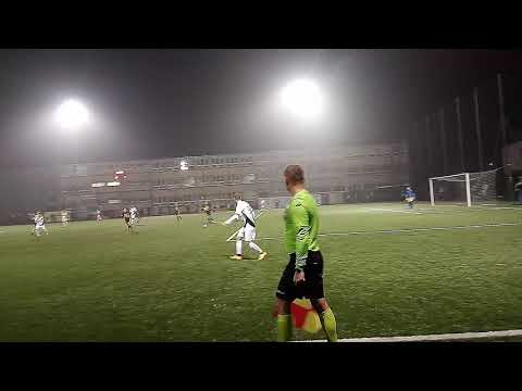 Kibice Szombierek Bytom w Radzionkowie podczas meczu Ruch Radzionków Szombierki Bytom