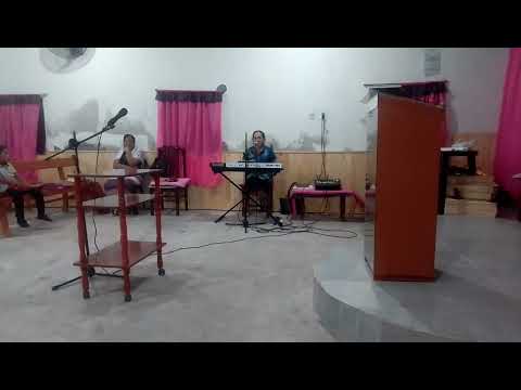 *Claudia González en iglesia Filadelfia triunfante de San Bernardo Chaco Argentina*