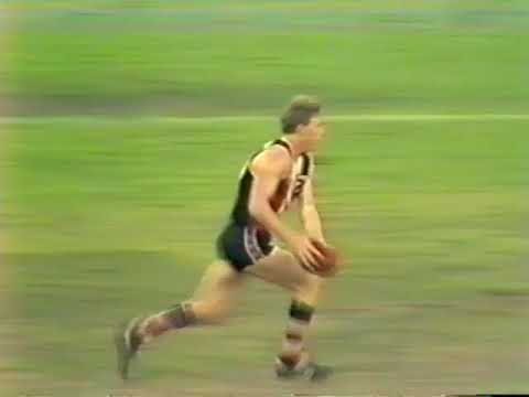 1988 Round 10  St Kilda Vs Hawthorn at MCG final 19 mins of the last quarter channel 7 replay