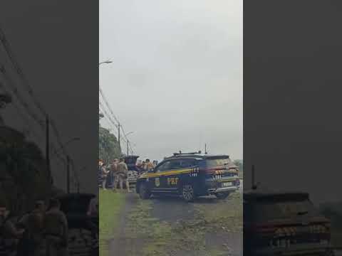 PRF e PMSC prendem homem com skunk após perseguição no litoral sul de Santa Catarina