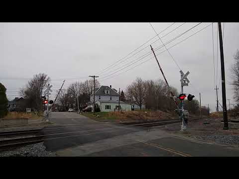 Railroad Crossing | Cross Rd, Haverhill, MA (Video 2)