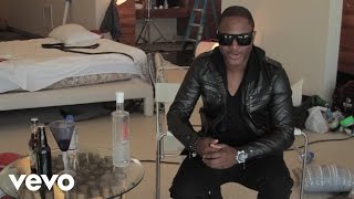 Download lagu Taio Cruz - Hangover (Behind The Scenes) mp3