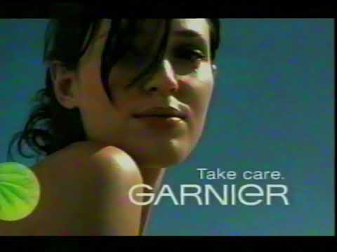 Garnier Ambre Solaire Clear Protect Sun Cream Spray Commercial 2009