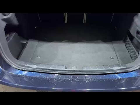 BMW 3-Series 330E HYBRID AUTOMATIC 2.0L - FULL CRE - Image 2