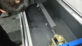 Prueba en Planta de Unidad Afiladora Automatica de Navajas (Cliente en Mexico, D.F., MX)