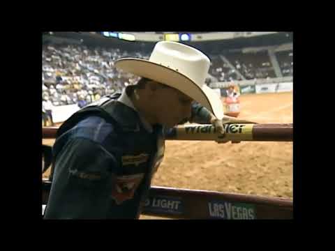 Hollywood bucks Ty Murray - 99 PBR Richmond
