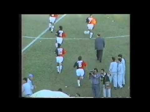 "Hinchada Sabalera / Clasico / Nacional B 1994/95" Barra: Los de Siempre &bull; Club: Colón