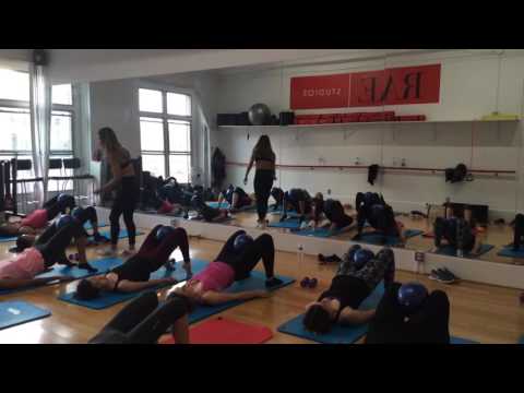 RAE Studios | Hip Hop Abs with Jessica Rae "Put It On - Prostyle ft Shaggy"