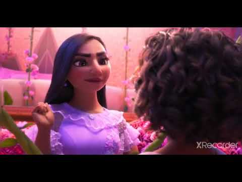 Isabella discute con Maribel en 3 idiomas diferentes- Encanto